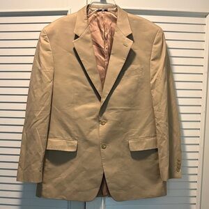 Like New Chaps Tan or Light Beige Sport Coat Jacket Men’s Size 42R